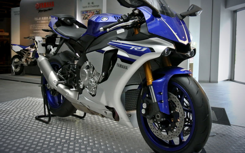 Yamaha YZF-R1 2016